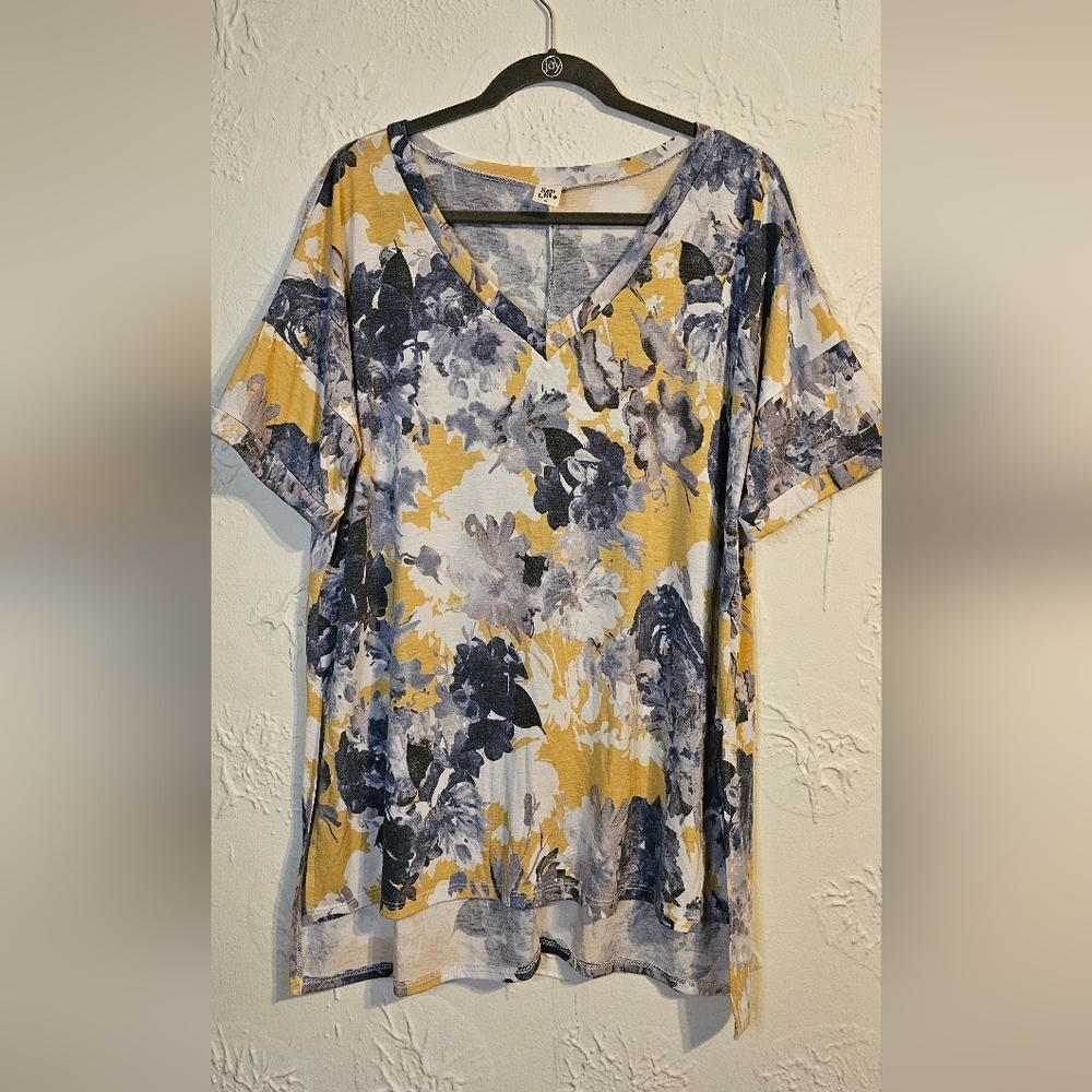 Sew In Love Floral Print Women's Top XL